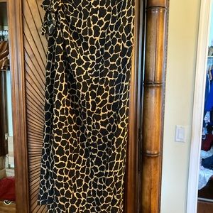 VON SAKEN one size bathing suit cover up